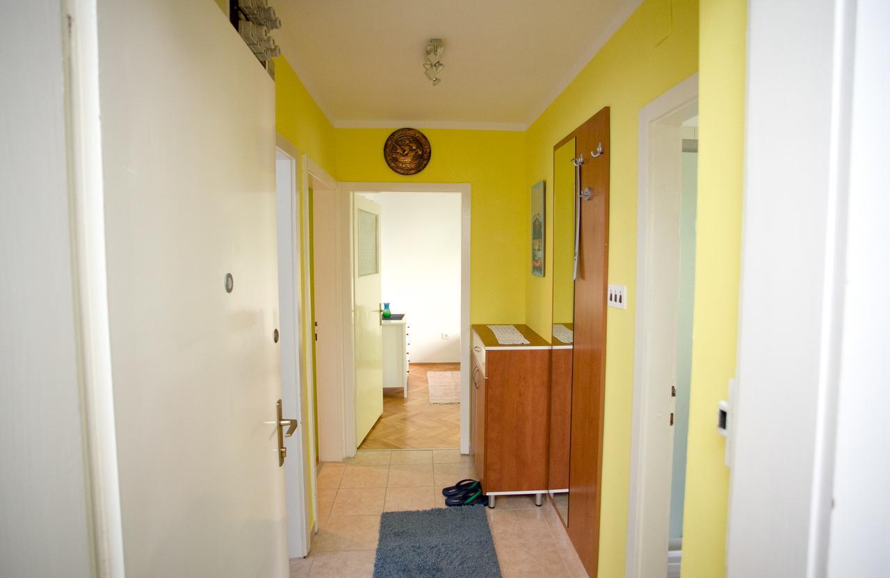 Apartment Omis Holiday エクステリア 写真